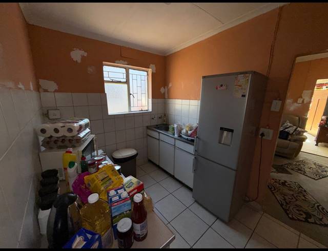 3 BEDROOM HOUSE FOR SALE IN VANDERBIJLPARK CE 3